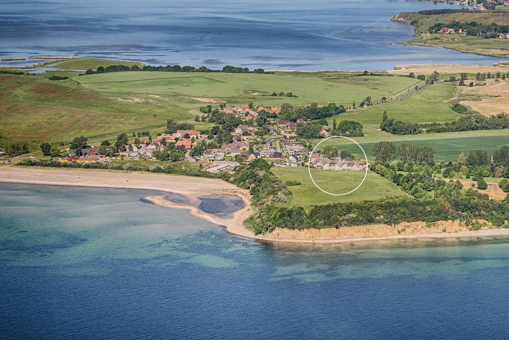 Fewo 18 Im Strandhaus Lobbe Mit Balkon Eksteriør billede