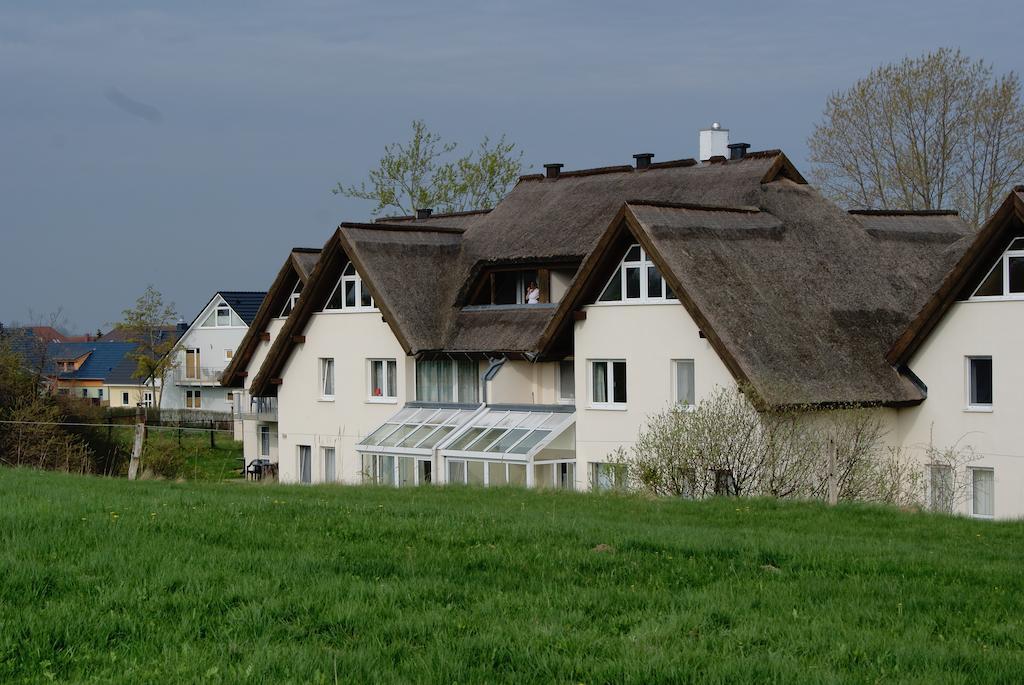 Fewo 18 Im Strandhaus Lobbe Mit Balkon Værelse billede